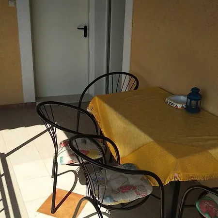 Sinisa Apartamento Vodice