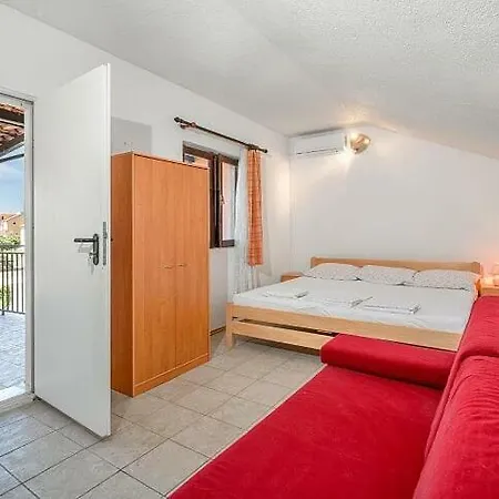 Sinisa Apartamento *